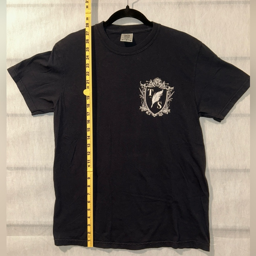 Taylor Swift Concert T-shirt Tortured Poets Department Size Medium